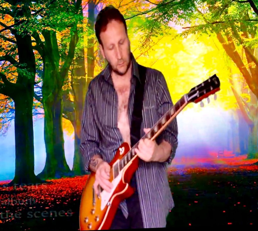 E R O S  M A Z Z O N